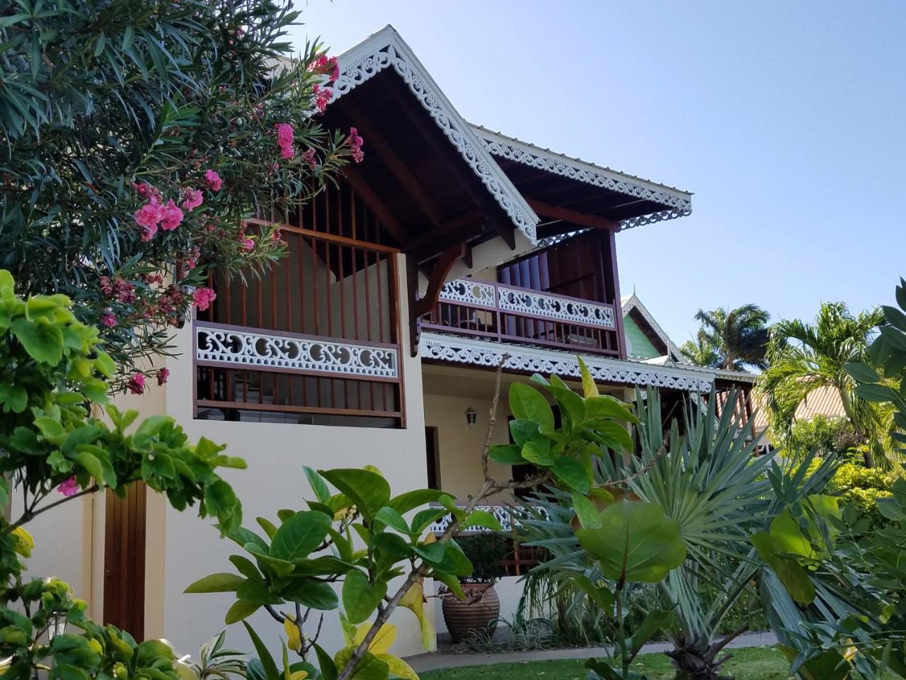 Gingerbread Suites Port Elizabeth Екстериор снимка